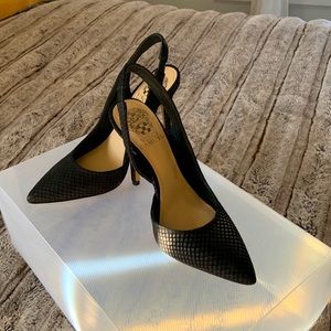 Vince Camuto high heels in Black ( size5.5)